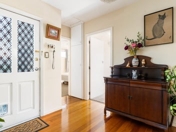 Warm, Welcoming & Wonderfully Located