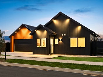 Brand-New & Legal Home & Income