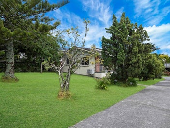 Sunny Corner Front Unit