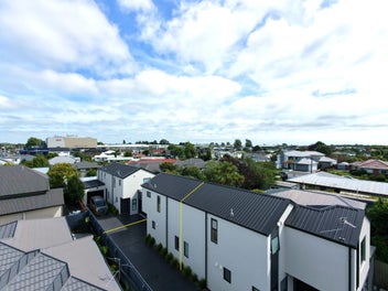 Modern, Easy-Care Living in the Heart of Papanui
