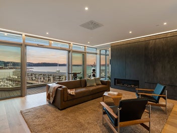 W O R L D - C L A S S