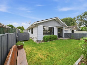 Secure, Stylish & Central