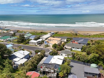 Kaka Point - live the lifestyle