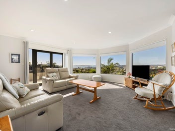 Views That Wow, Every Single Day.