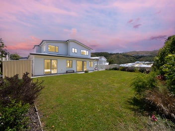 SUN, LAWN & BIRDSONG