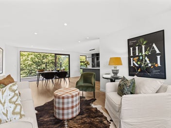 Contemporary Living, Parkside - 'IGNORE RV'