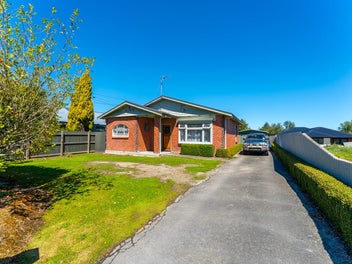 Families Will Love This Home!