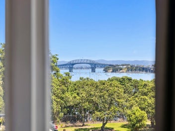 Bayswater Point-end opportunity
