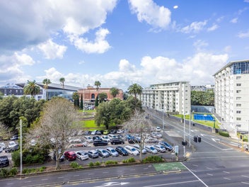 Prime Full-Floor Space with Limitless Opportunity