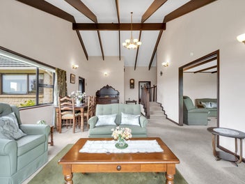 Family Home with Breathtaking Views