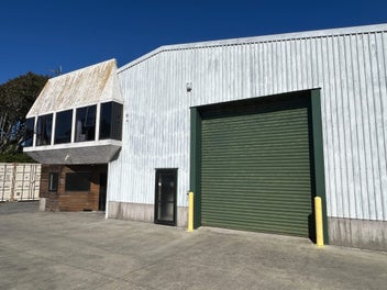 Image 1 of 4
