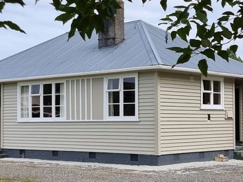 Country Lifestyle, Rural Beauty, Awesome Location!