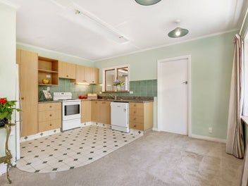 Elevated Westown Living on the Edge of the CBD