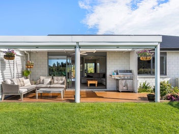 Poolside Privacy and Modern Living