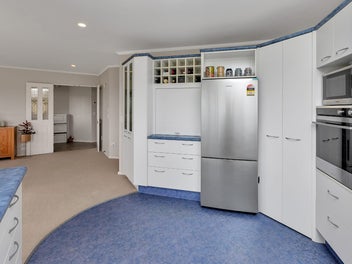 Commanding Views. Exceptional Maunu Lifestyle.