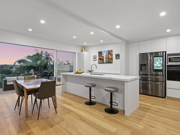 Views, Versatility & Lifestyle