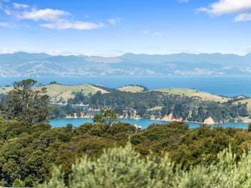 Expand your Horizons - Waiheke Island Lifestyle