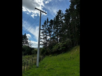 Lifestyle block with title. Approx 3 Ha.Waihi.