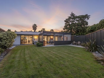 A rare Golden Bay lifestyle opportunity