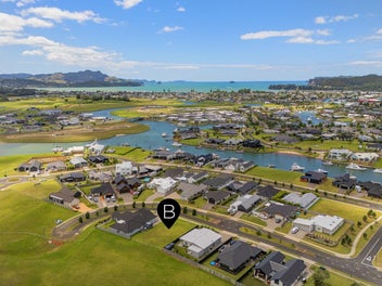 ELEVATED 'INNER CIRCLE' WATERWAYS SECTION