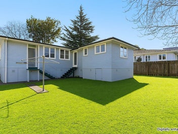 Home & Granny Flat & Westlake Zone