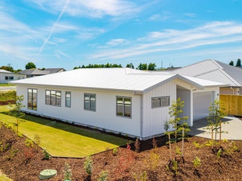 Sleek, Sunny & Brand New – Don’t Miss This