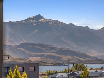 Every window a masterpiece