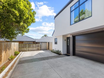 Easy, stylish city living starts here