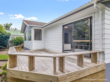 Your own tree-lined pocket of Pukete