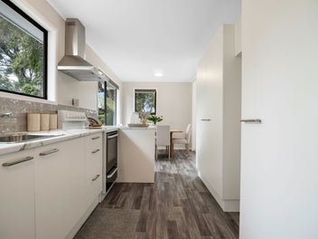 Your own tree-lined pocket of Pukete