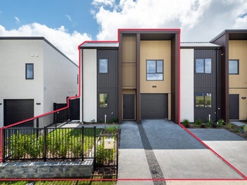 Parkside Elegant 4-Bed End-Terrace