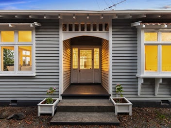 Best Buy In Redcliffs