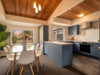 Smart Design, Space and Location!