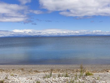The Lake Taupo Lifestyle People Dream About