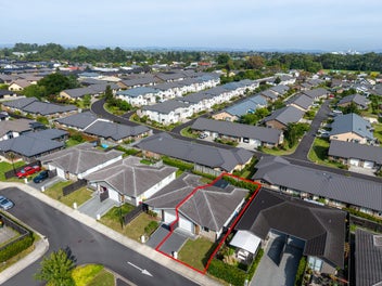 Seller Says Sell. Quick Settlement