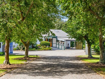 COUNTRY COMFORT PERFECTED