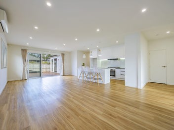 SPACE ! FLOW ! LIGHT ! — Redefining Family Living