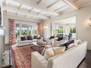 Spacious Family Living, Prime Location-DGZ