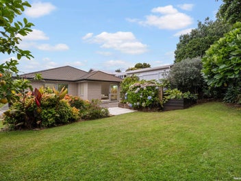 Rare Family Sanctuary You Have Been Waiting For!