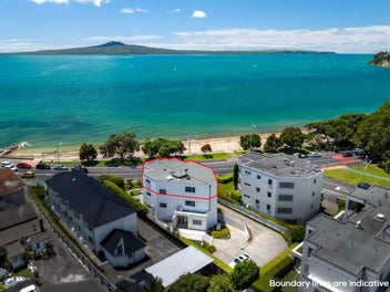 Perfect Penthouse Living on St Heliers Beachfront
