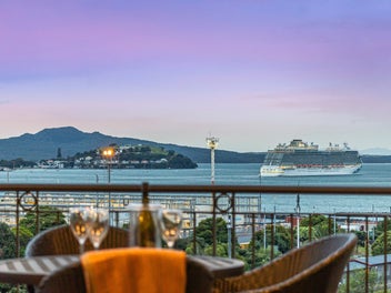 Premium Penthouse Panorama