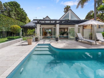 Elegance and privacy personified