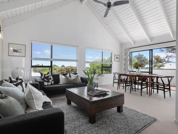 More Than Meets The Eye - Smart Layout of Options