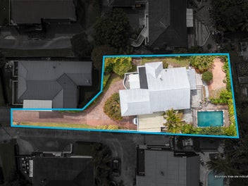 Coastal Family Living in Rangi Zone