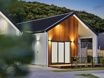 Contemporary Elegance, Effortless Living