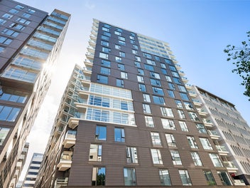 VIEWS OVER WELLINGTON!