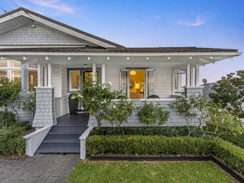 Bungalow Brilliance | Insane Garaging | Ben Ryken