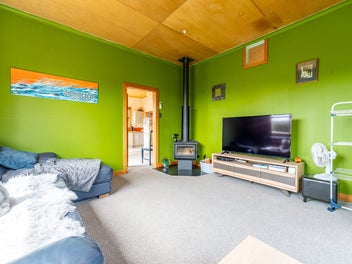 Sun-Soaked, Sweet & Simply Charming