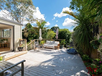 Light and Space - Ignore CV value