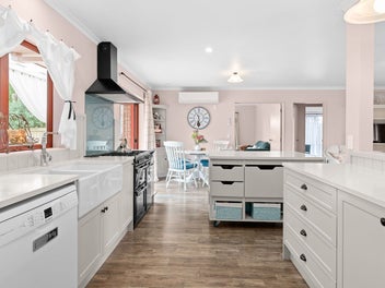 Family Living With Space To Grow!